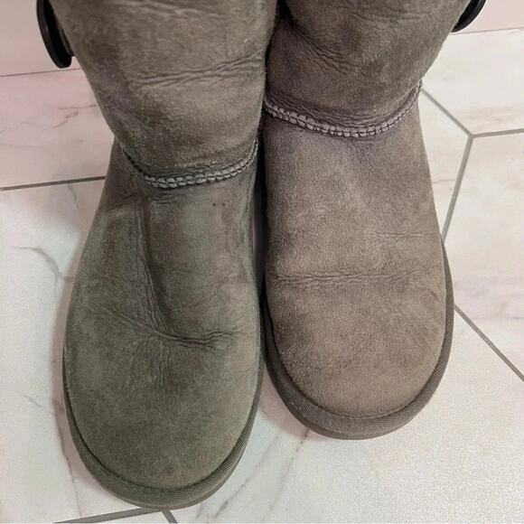 UGG Bailey Button Triplet Gray Boots Size 7 - Picture 3 of 7
